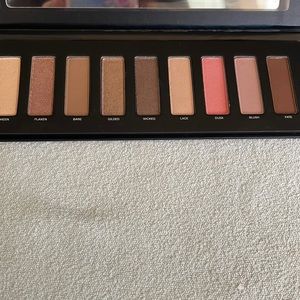 Studiomakeup ease-to-wear eyeshadow palette